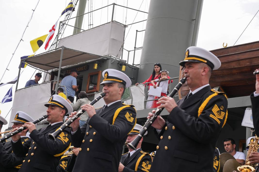 TCG Nusret Müze Gemisi’ne ziyaretçi akını - Resim: 29